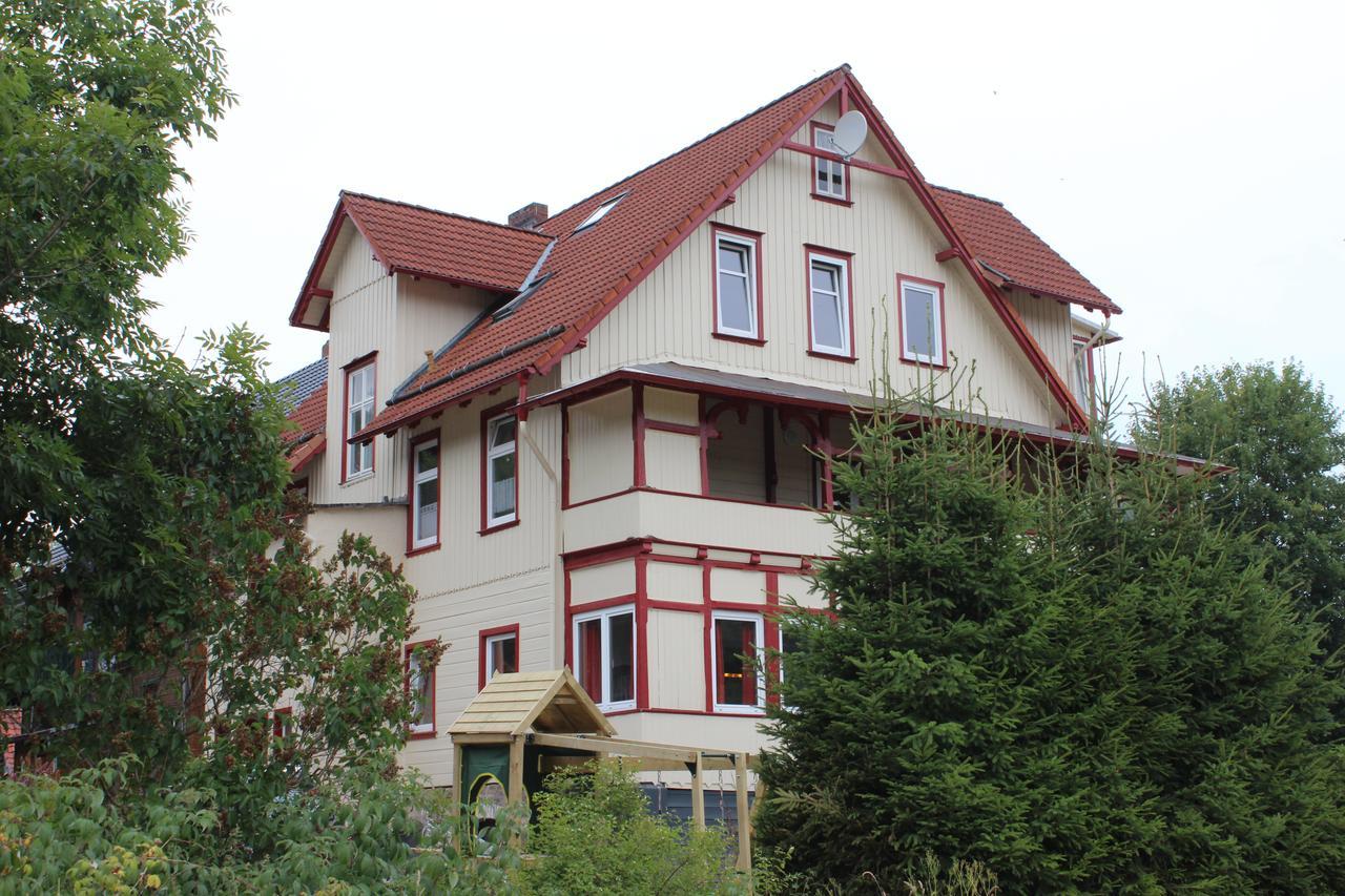 Herrlicher Harz Suites Еленд Екстериор снимка