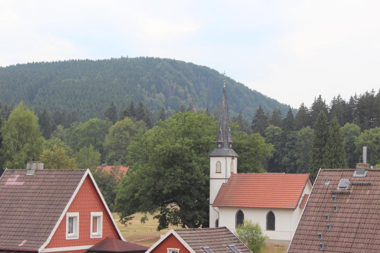 Herrlicher Harz Suites Еленд Екстериор снимка